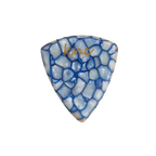 Doğada nadir bulunan mavi galalith malzemeden üretilmiş, yüksek frekanslarda berrak tonlar sunan el yapımı Knc Picks gitar penası.