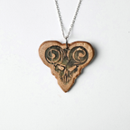 Pick Of Destiny Ceviz Ağacı Pena Kolye - Knc Picks