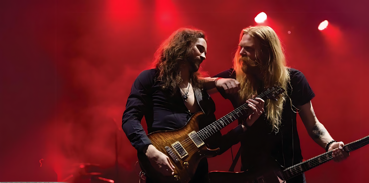 Soen Band canlı performansı sırasında KNC Guitar Picks pena kullanan gitarist. Siyah beyaz konser fotoğrafı.