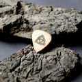 Triquetra Logolu Akçaağaç Pena Ağaç Kutulu - Knc Picks